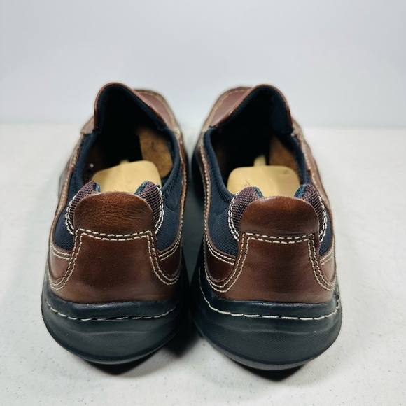 Clarks Brown Leather Slip On Shoes Loafers Men size 10,5 main image 7